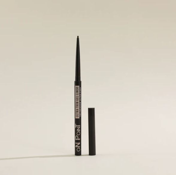 Delineador retractil ultra fino delgado, marca ITALIA DELUXE