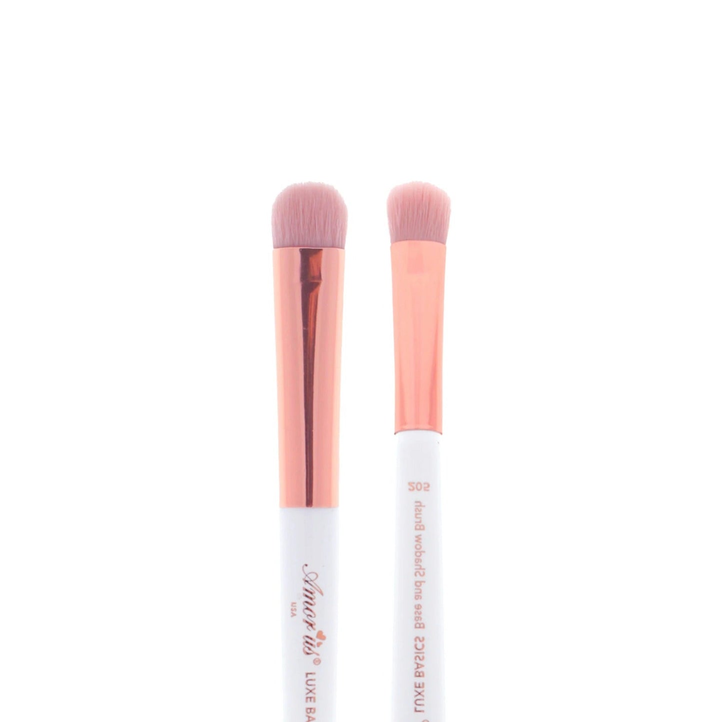 Brocha para base y sombra Luxe Basics #205, marca AMOR US ✨