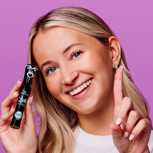 Máscara de pestañas Essence contra agua