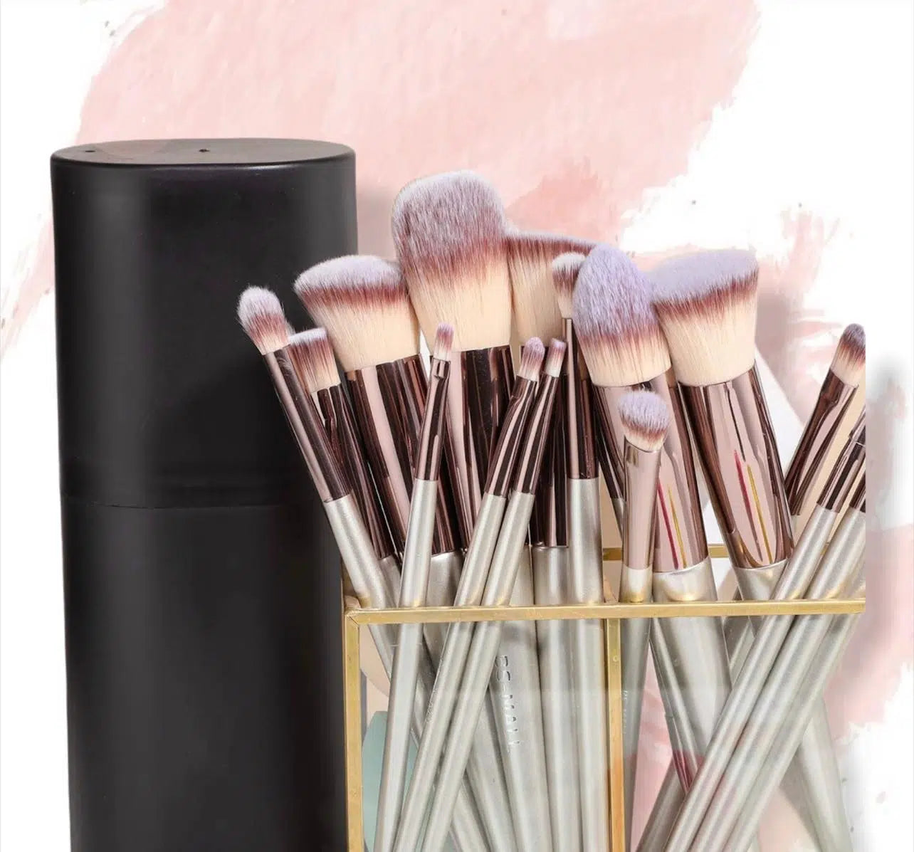 Set de 18 Brochas con estuche, marca BS MALL