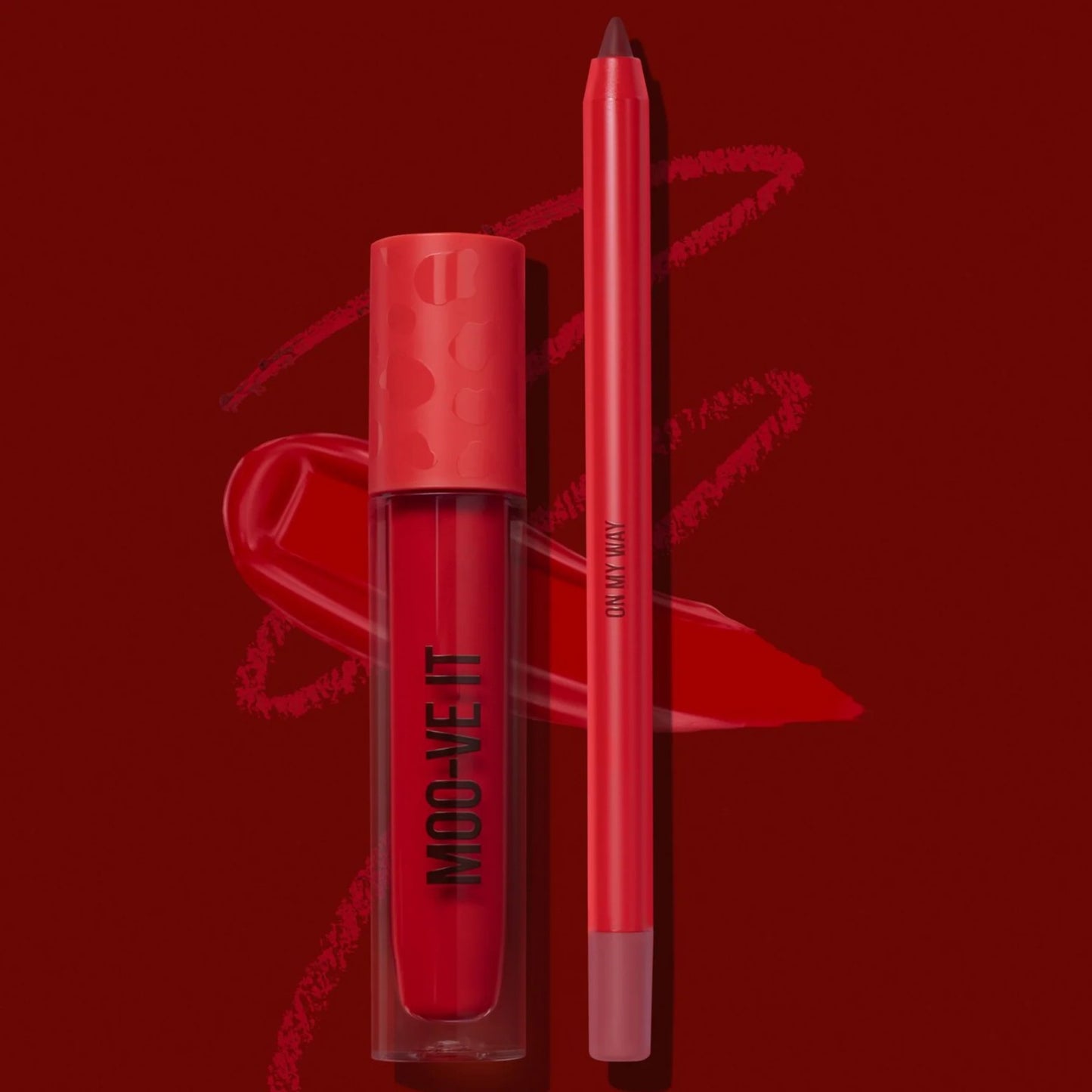 Delineador y labial, marca BEAUTY CREATIONS