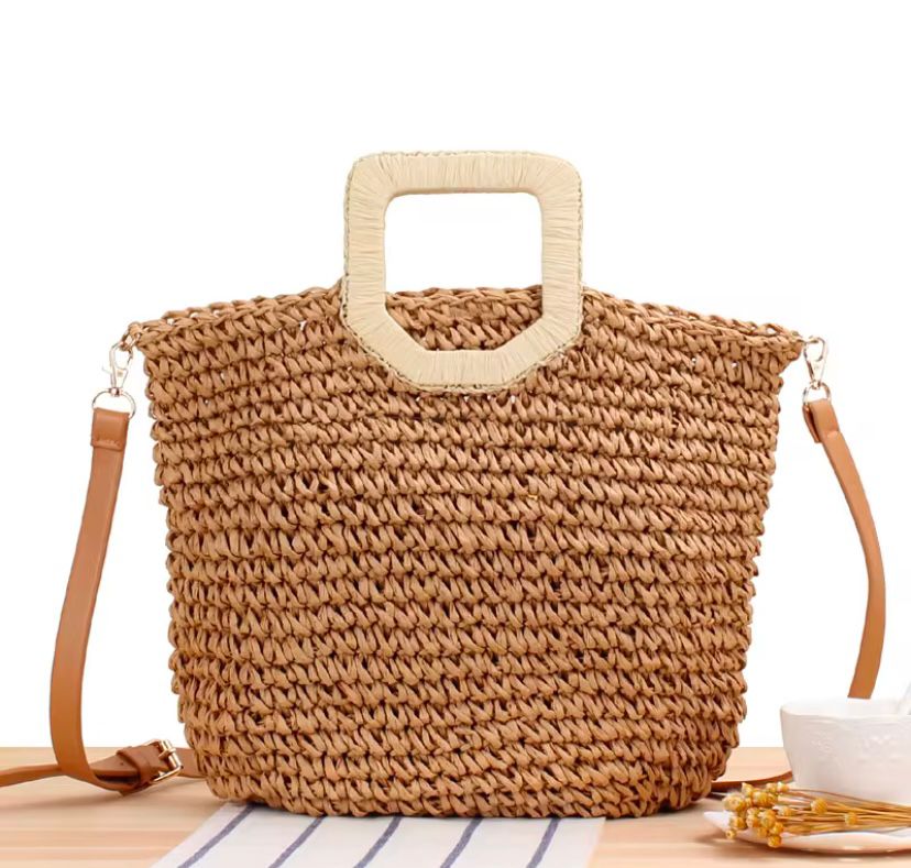 Bolso de paja de mimbre Bohemio tejido a mano, ideal para playa y verano.