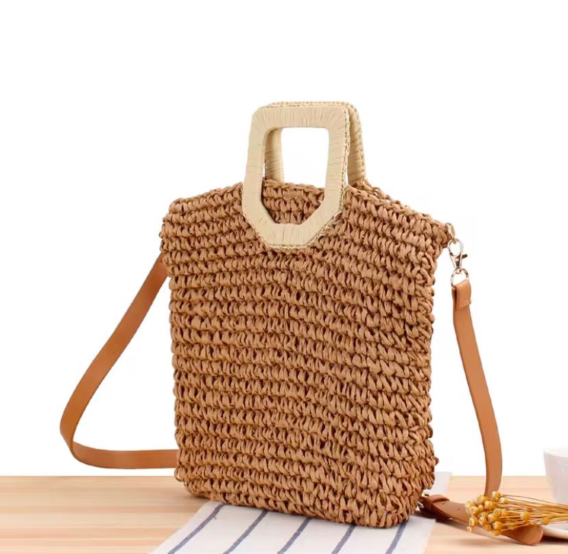 Bolso de paja de mimbre Bohemio tejido a mano, ideal para playa y verano.