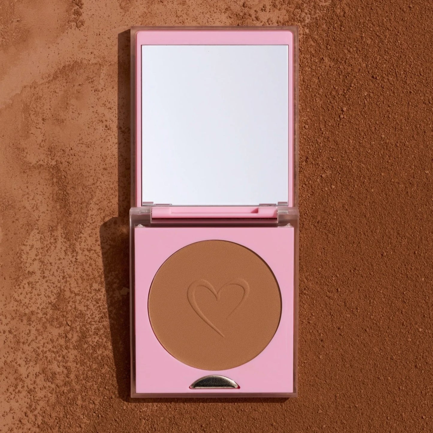 Bronceador en polvo, marca BEAUTY CREATIONS