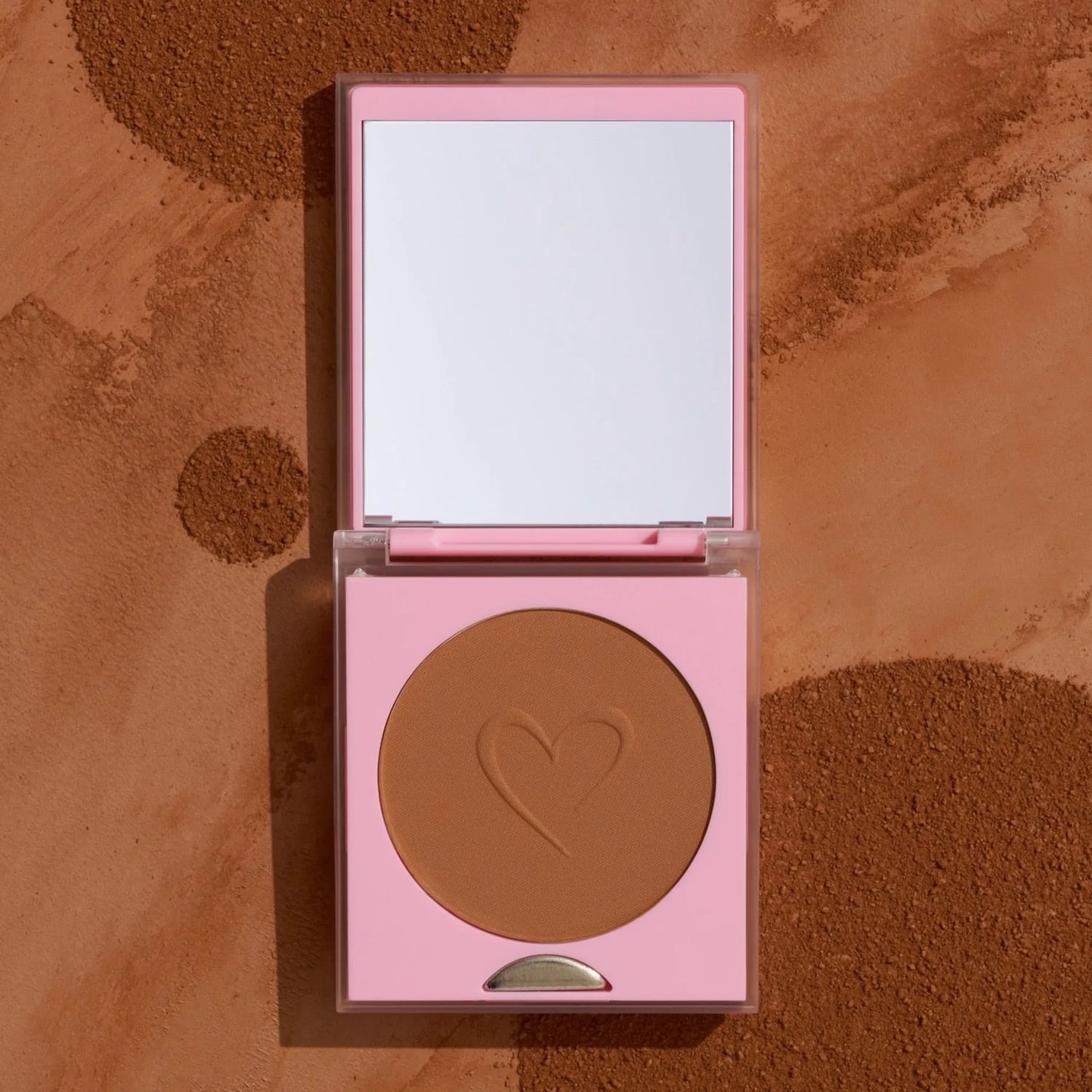 Bronceador en polvo, marca BEAUTY CREATIONS