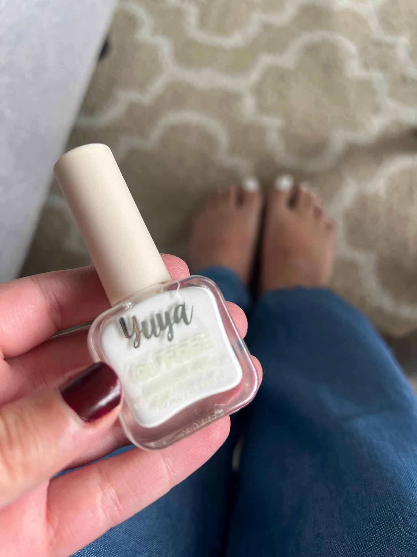 Pintauñas con ingredientes amigables, marca Yuya