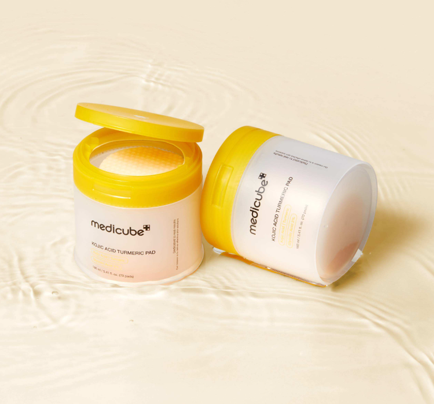 Pads faciales con ácido kójico y cúrcuma 160 ml 70 almohadillas MEDICUBE