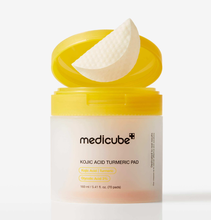 Pads faciales con ácido kójico y cúrcuma 160 ml 70 almohadillas MEDICUBE